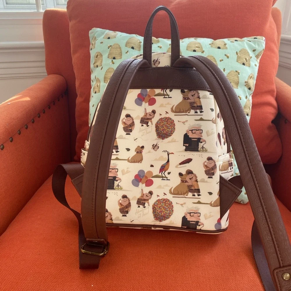 Loungefly x Pixar UP backpack - Picture 2 of 4